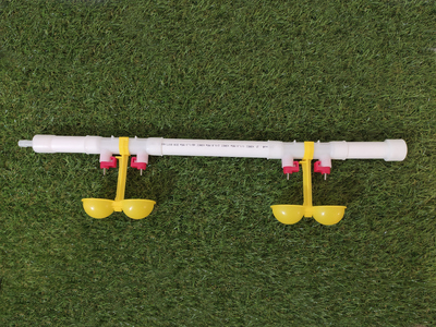 Сборная ниппельная поилка на 4 ниппеля